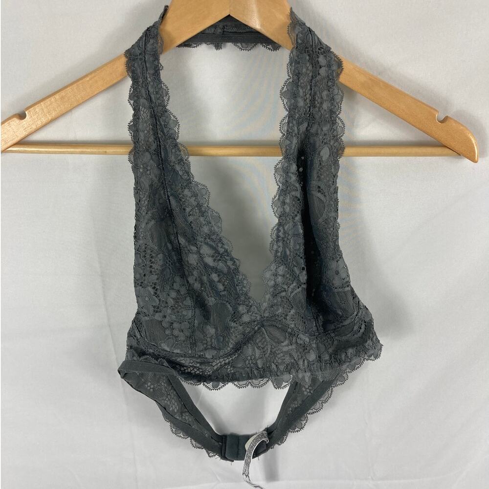 Free People Womens Gray Galloon Lace Halter Bra size medium - Picture 4 of 6